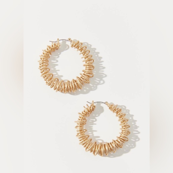 Urban Outfitters | Adara Spiral Hoop Earring Gold Earrings NWT - Picture 2 of 5